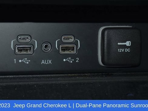 Used 2023 Jeep Grand Cherokee L Limited w/ Luxury Tech Group II AWD/4WD image 23