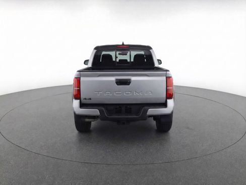 Used 2025 Toyota Tacoma TRD Off-Road AWD/4WD image 6
