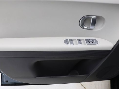 Used 2023 Hyundai Ioniq 5 SE w/ Cargo Package image 14