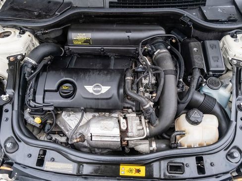 Used 2014 MINI Cooper S image 22
