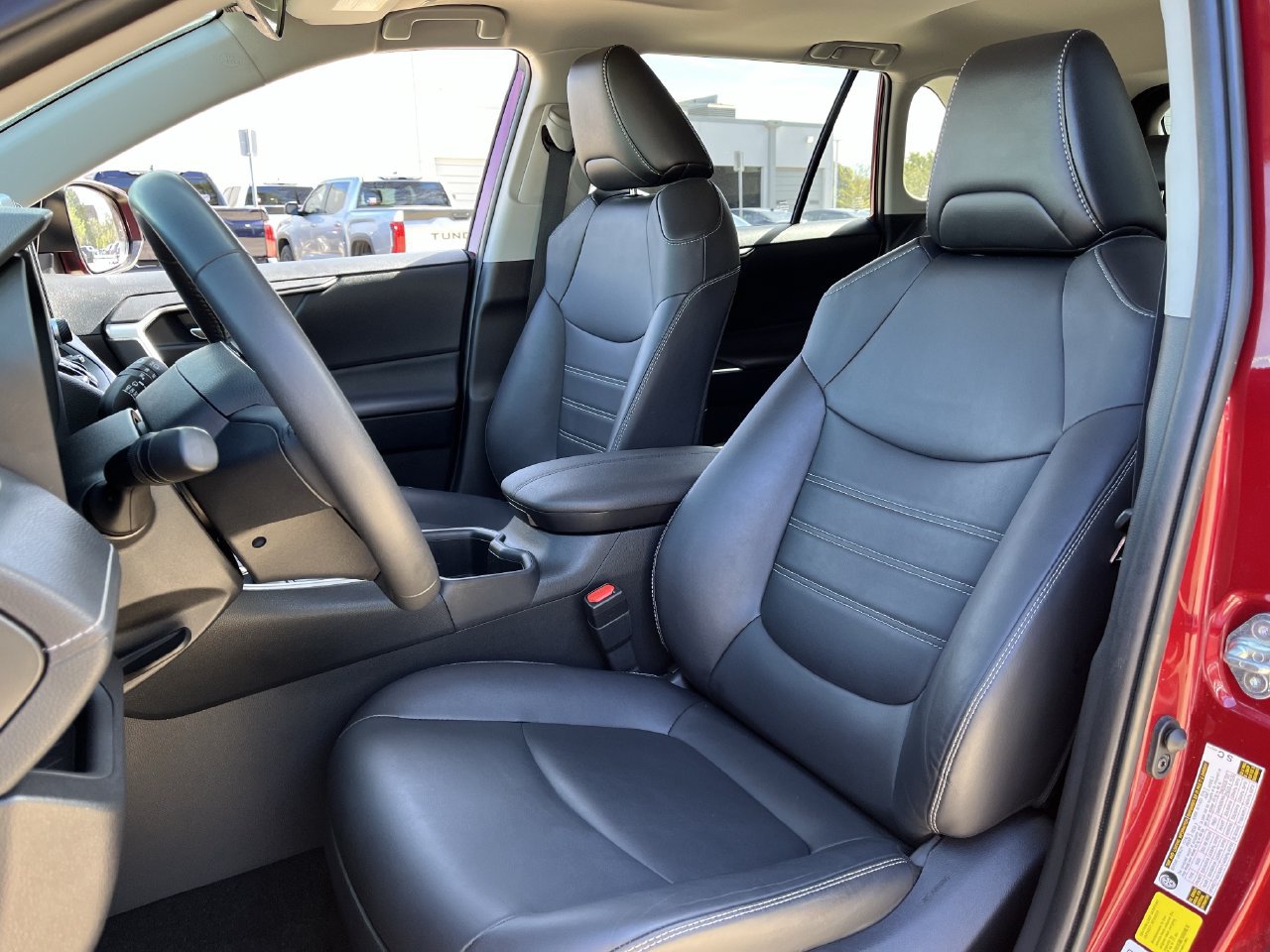Used 2023 Toyota RAV4 XLE Premium AWD/4WD image 24