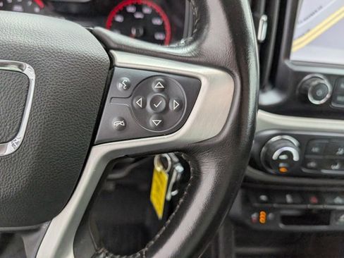 Used 2015 GMC Canyon SLT image 12