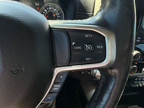 Used 2019 RAM 1500 Laramie AWD/4WD image 76
