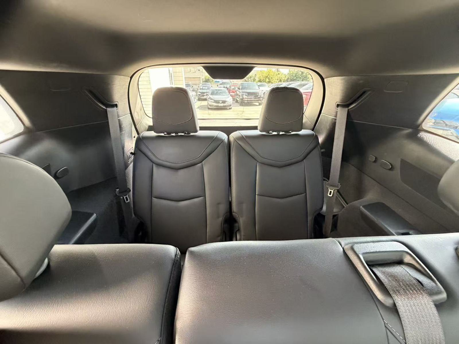 Used 2024 Cadillac XT6 Premium Luxury AWD/4WD image 10
