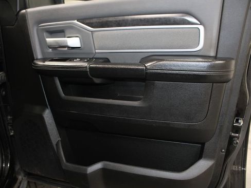 Used 2023 RAM 2500 Big Horn w/ Level 1 Equipment Group image 27