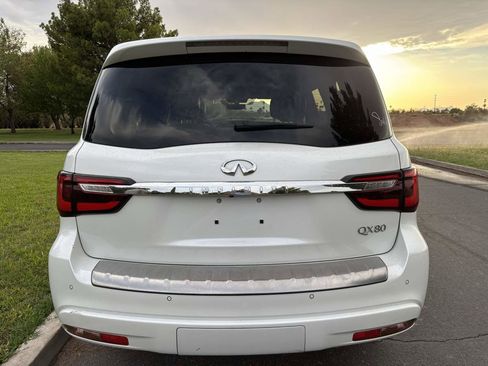 Used 2021 INFINITI QX80 Luxe image 11