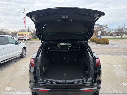 Used 2020 Alfa Romeo Stelvio Ti Sport w/ Quick Order Package 22S Sport image 39