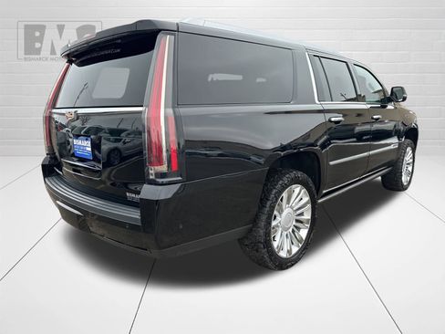Used 2020 Cadillac Escalade ESV Platinum image 4