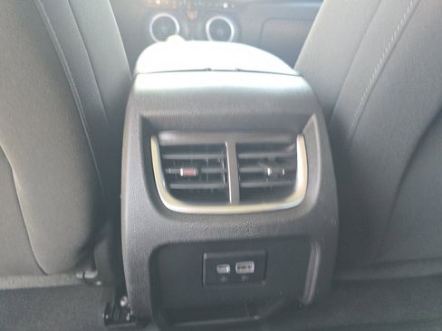 Used 2020 Chevrolet Blazer LT AWD/4WD image 17