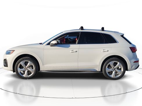 Used 2021 Audi Q5 Prestige image 3