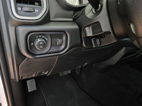 New 2026 RAM 2500 Tradesman AWD/4WD image 14