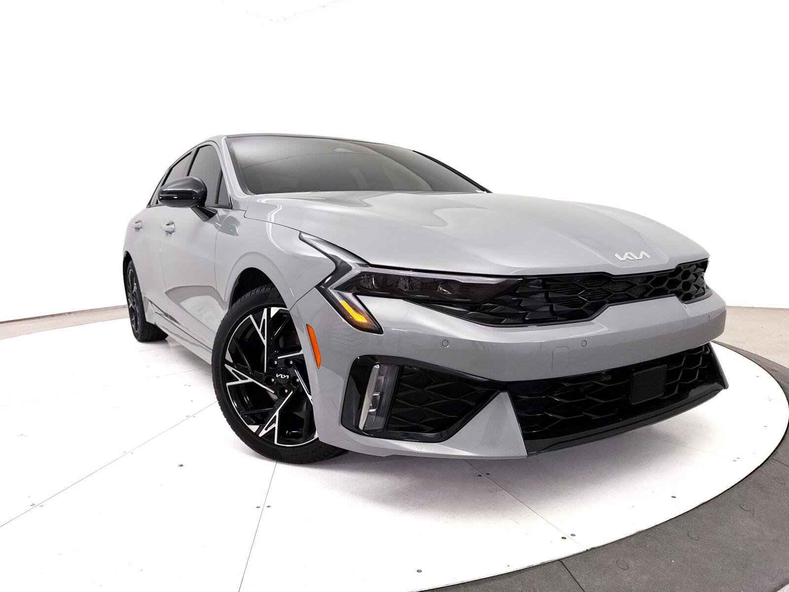 Used 2025 Kia K5 GT-Line w/ GT-Line Premium Package FWD image 1