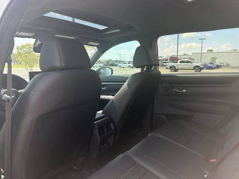 Used 2026 Honda CR-V Sport-L image 13