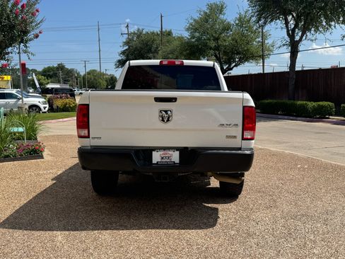 Used 2018 RAM 1500 Tradesman w/ Popular Equipment Group AWD/4WD image 9