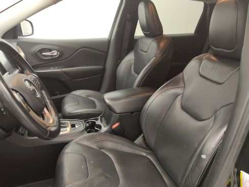 Used 2015 Jeep Cherokee Limited AWD/4WD image 17