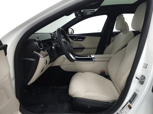 Certified 2026 Mercedes-Benz C 300 4MATIC Sedan image 7