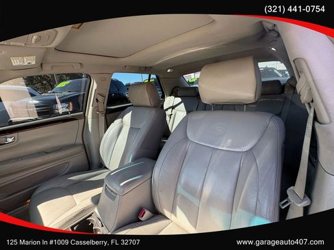 Used 2011 Cadillac DTS Luxury image 15