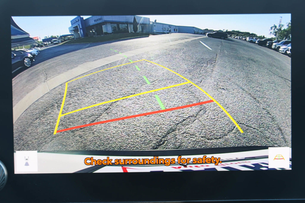 Used 2025 Toyota RAV4 LE FWD image 29