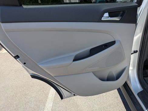 Used 2019 Hyundai Tucson Value AWD/4WD image 24