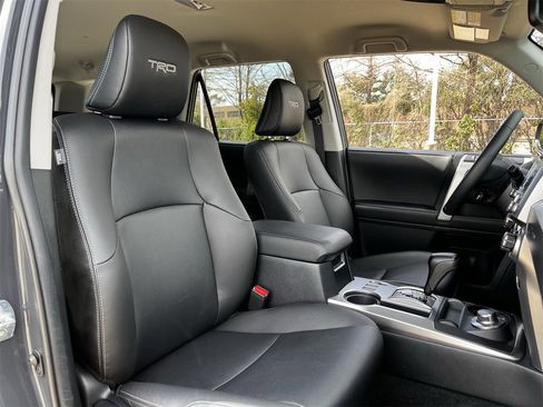 Used 2024 Toyota 4Runner TRD Sport image 24