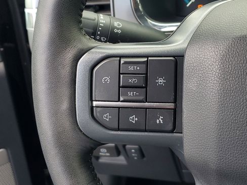 Used 2023 Ford F150 Lariat w/ Trailer Tow Package AWD/4WD image 29