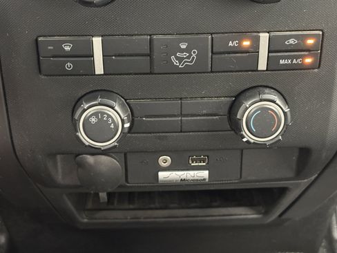 Used 2013 Ford F150 XL w/ Mid Equipment Group RWD image 13