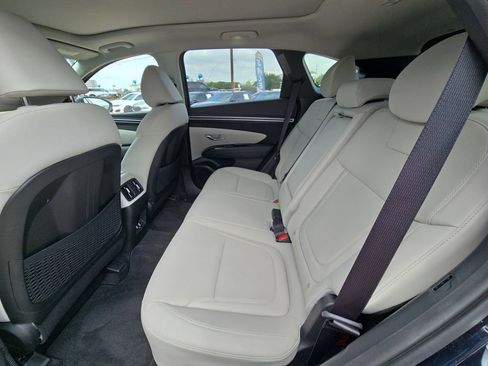 Certified 2023 Hyundai Tucson SEL AWD/4WD image 14