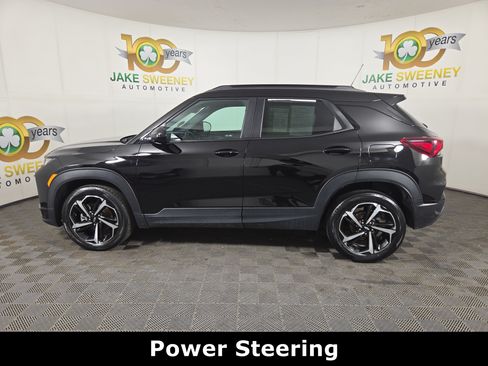 Used 2022 Chevrolet TrailBlazer RS FWD image 4
