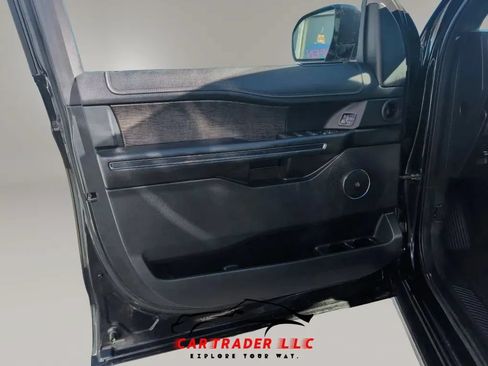 Used 2019 Ford Expedition Max Limited AWD/4WD image 14