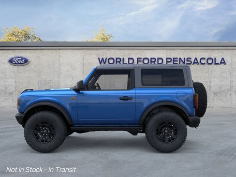 New 2026 Ford Bronco Badlands image 3