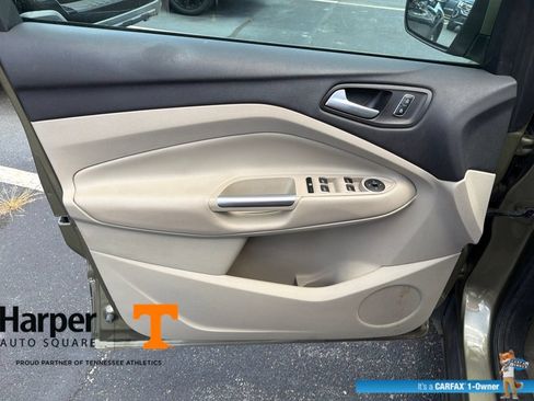 Used 2013 Ford Escape SE FWD image 19