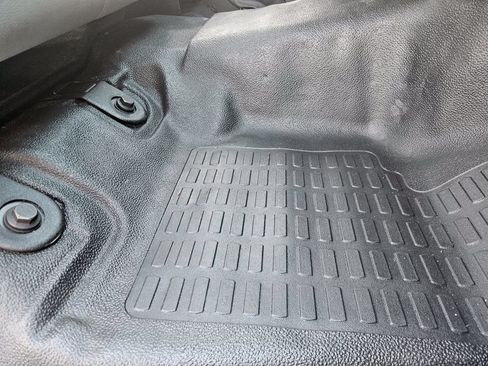 Used 2022 Ford F650 2WD Regular Cab Super Duty image 55