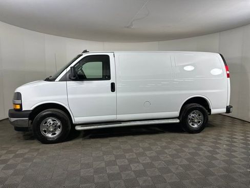 Used 2024 Chevrolet Express 2500 w/ Driver Convenience Package image 6