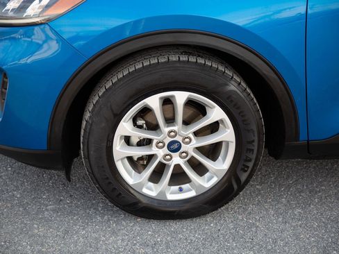 Used 2020 Ford Escape SE image 9