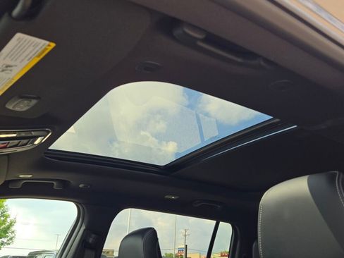 New 2025 Jeep Grand Cherokee L Overland image 27