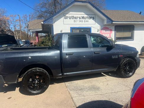 Used 2015 RAM 1500 Tradesman w/ Popular Equipment Group RWD image 3