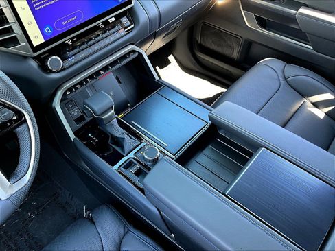 New 2026 Toyota Tundra Platinum AWD/4WD image 12