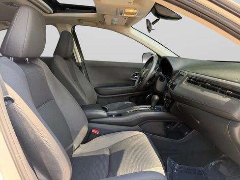 Used 2022 Honda HR-V EX image 33