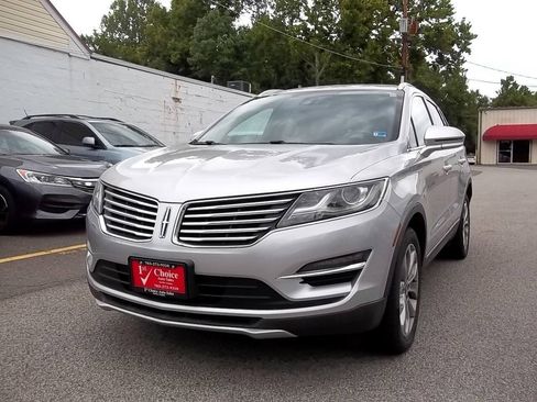 Used 2018 Lincoln MKC Select w/ Select Plus Package AWD/4WD image 1