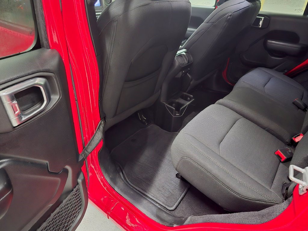 Used 2021 Jeep Wrangler Unlimited Sport AWD/4WD image 28