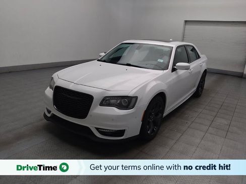 Used 2021 Chrysler 300 Touring L w/ Popular Equipment Group RWD image 1
