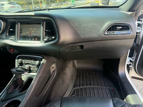 Used 2015 Dodge Challenger SRT w/ Technology Group RWD image 42