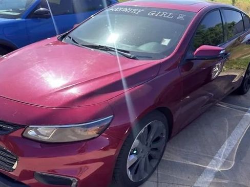 Used 2017 Chevrolet Malibu Premier w/ Premier Sun and Wheel Package FWD image 1