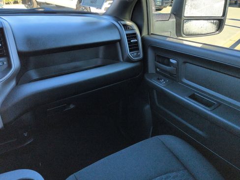 New 2026 RAM 3500 Tradesman AWD/4WD image 16