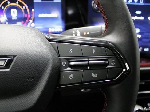 New 2026 Chevrolet Traverse RS image 6