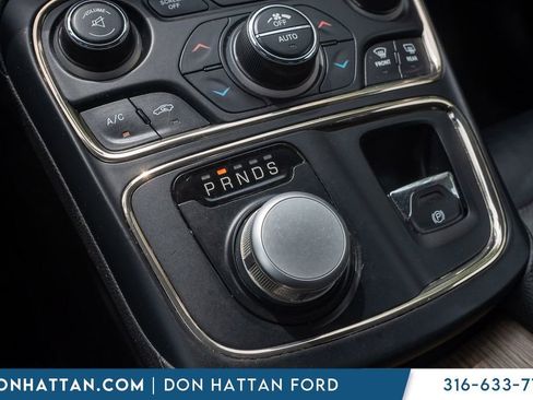 Used 2015 Chrysler 200 C w/ Navigation & Sound Group I AWD/4WD image 10
