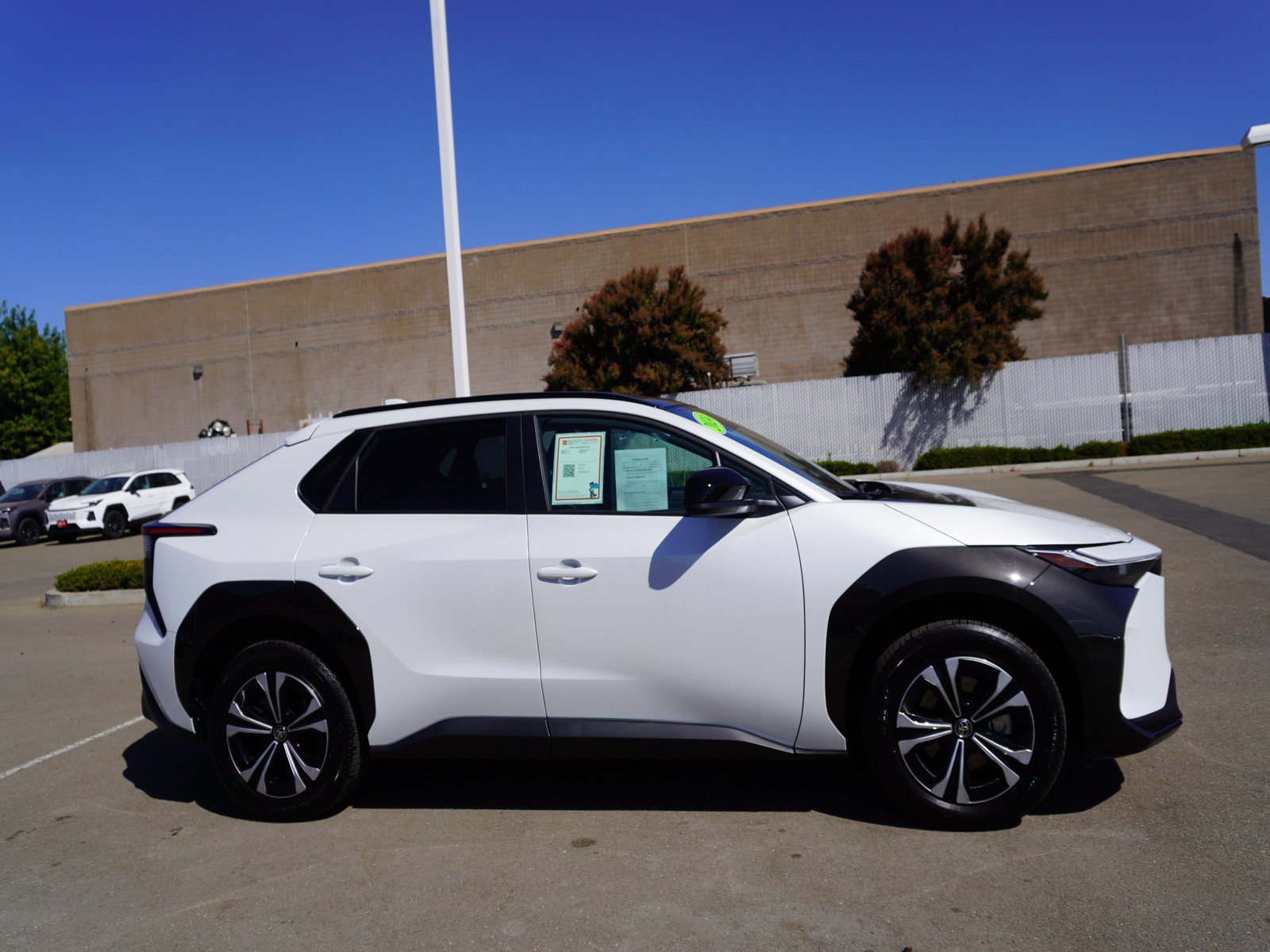 Used 2024 Toyota bZ4X AWD w/ Weather Package image 4