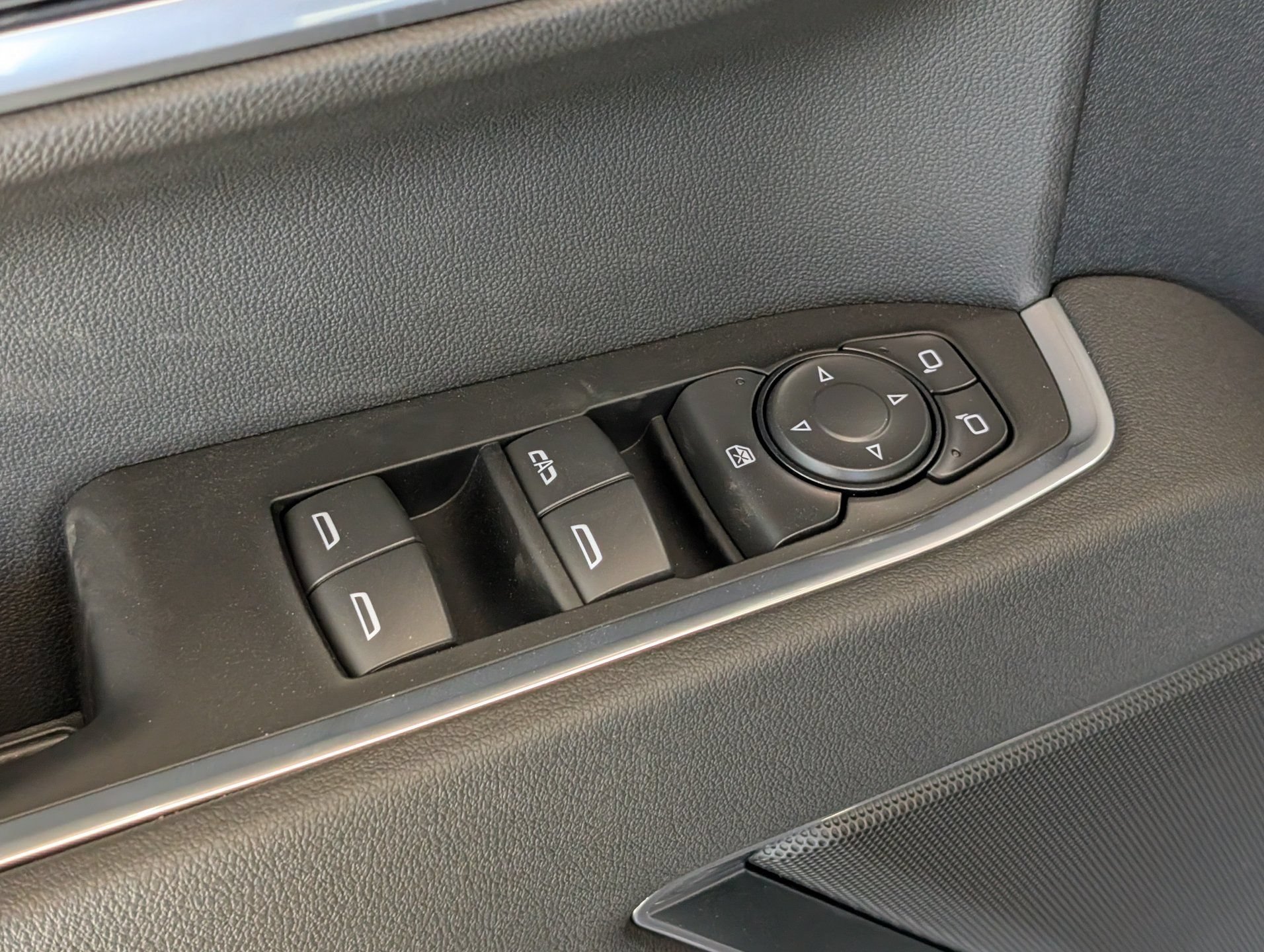 New 2026 Chevrolet Silverado 1500 RST RWD image 19