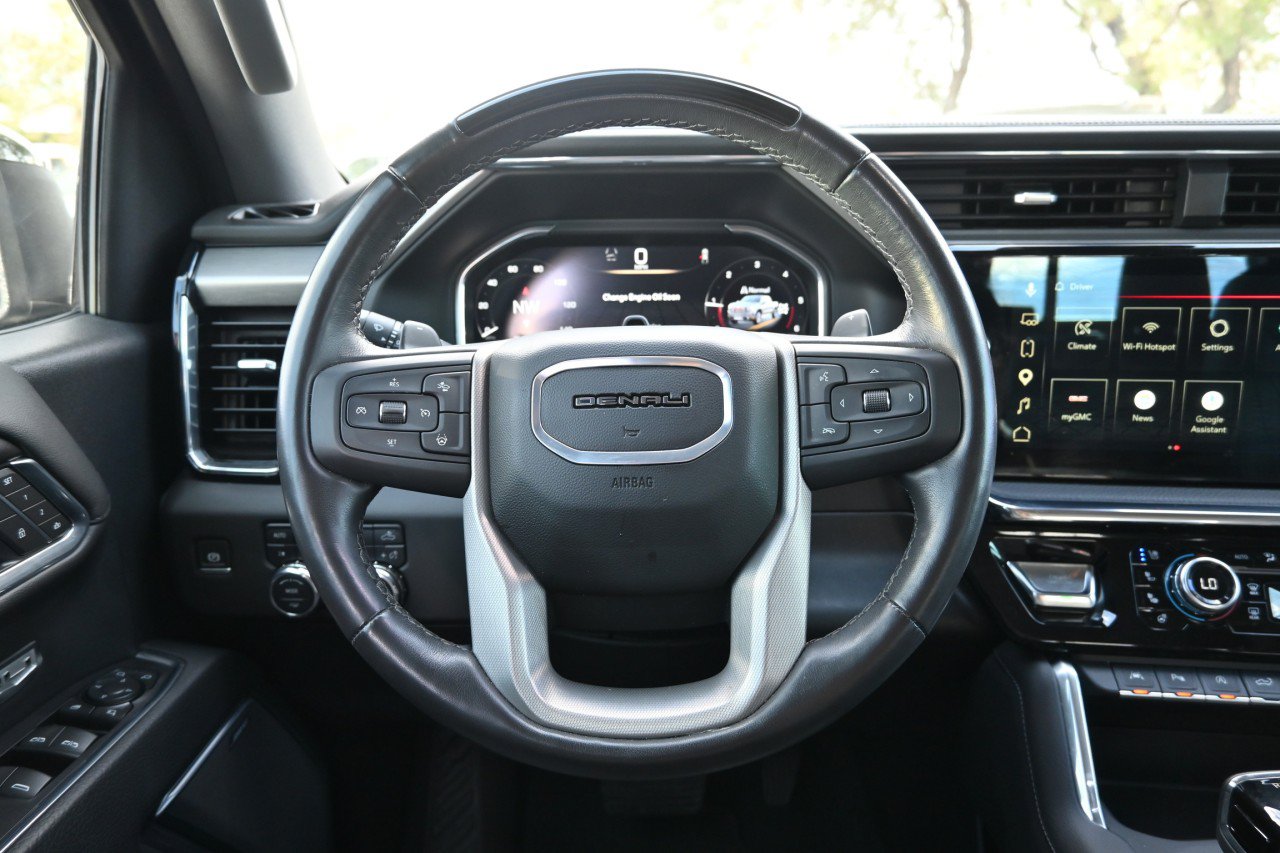 Certified 2025 GMC Sierra 1500 Denali w/ Technology Package AWD/4WD image 10