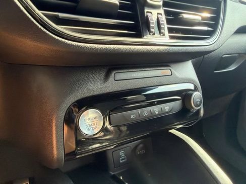 Used 2023 Ford Escape ST-Line Select w/ Tech Pack #2 AWD/4WD image 16